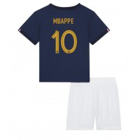 Dres Francuska Kylian Mbappe #10 Domaci za djecu SP 2022 Kratak Rukav (+ kratke hlače)